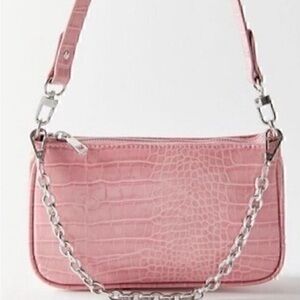 Urban Outfitters Rosie Chain Baguette Bag
New with Tag